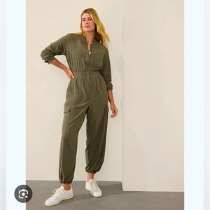 ATHLETA | NWT BROOKLYN LONG SLEEVE JUMPSUIT IN MOSS GREEN SIZE 8